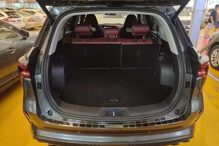Used CHANGAN CS75 PLUS 2021 2.0T Automatic Flagship Edition Trunk