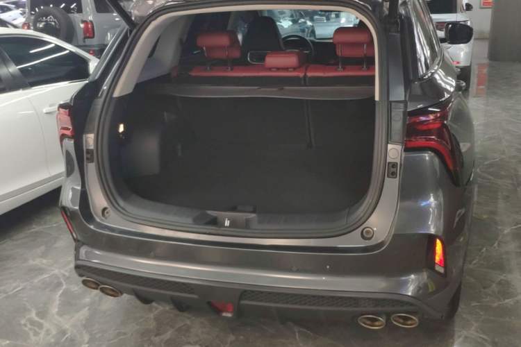 Used CHANGAN CS75 PLUS 2021 2.0T Automatic Flagship Edition Trunk
