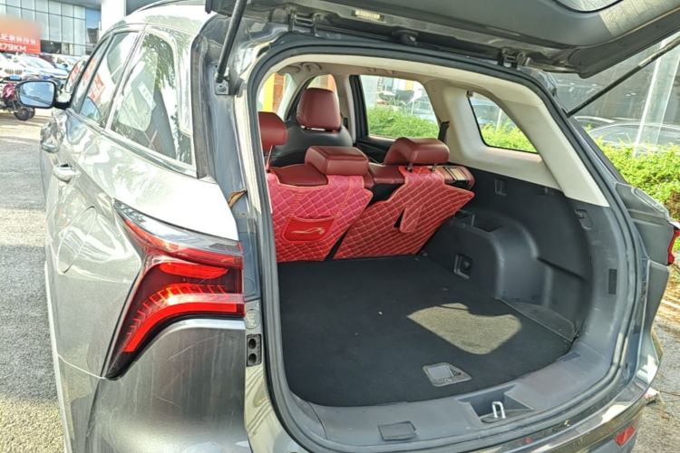 Used CHANGAN CS75 PLUS 2021 1.5T Automatic Luxury Version Trunk