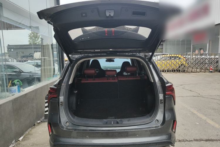 Used CHANGAN CS75 PLUS 2021 2.0T Automatic Pilot Version Trunk