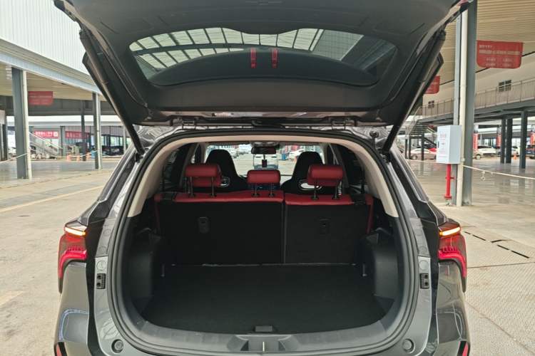 Used CHANGAN CS75 PLUS 2021 2.0T Automatic Flagship Edition Trunk