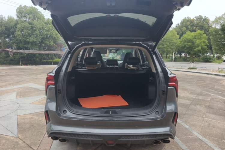 Used CHANGAN CS75 PLUS 2021 2.0T Automatic Flagship Edition Trunk