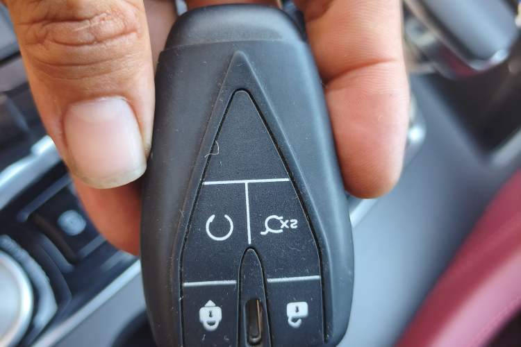 Used CHANGAN CS75 PLUS 2021 1.5T Automatic Luxury Version Vehicle Key
