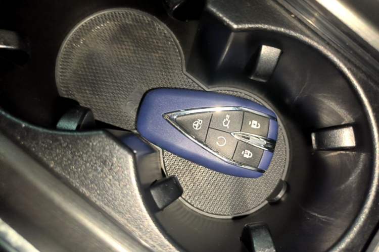 Used CHANGAN CS75 PLUS 2021 2.0T Automatic Flagship Edition Vehicle Key