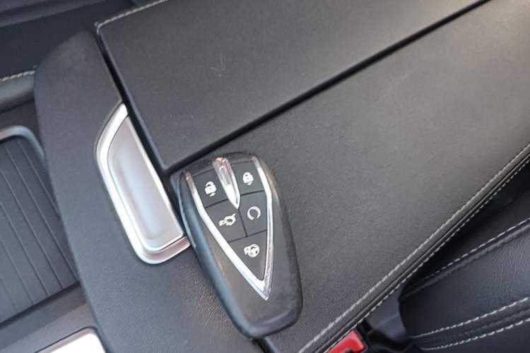 Used CHANGAN CS75 PLUS 2021 2.0T Automatic Pilot Version Vehicle Key