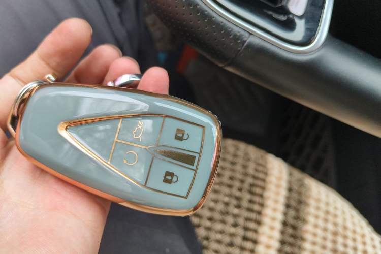 Used CHANGAN CS75 PLUS 2021 1.5T Automatic Luxury Version Vehicle Key