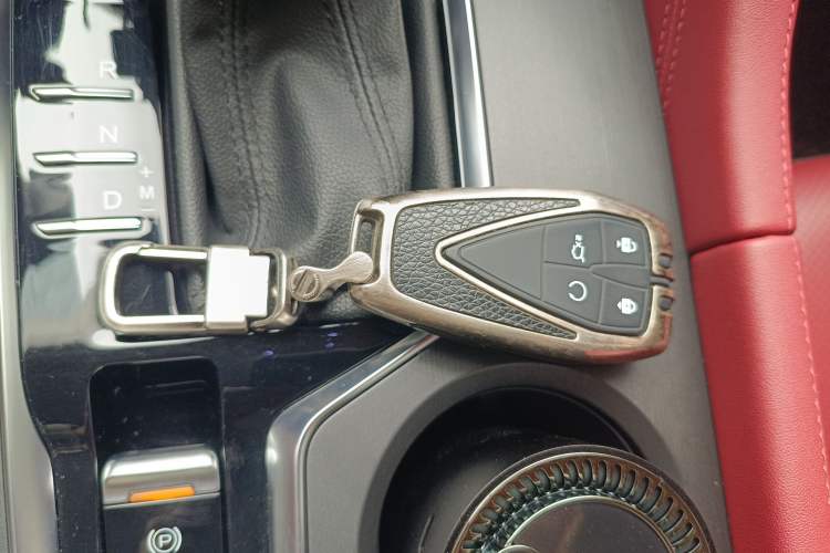 Used CHANGAN CS75 PLUS 2021 1.5T Automatic Luxury Version Vehicle Key