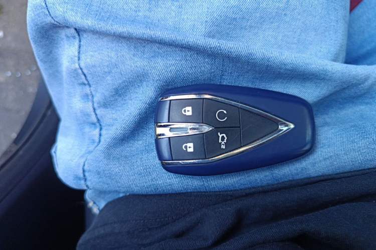 Used CHANGAN CS75 PLUS 2021 1.5T Automatic Luxury Version Vehicle Key