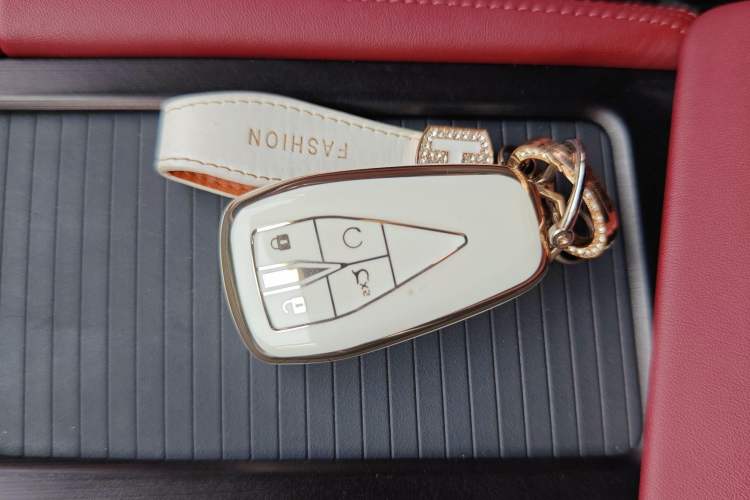 Used CHANGAN CS75 PLUS 2021 2.0T Automatic Pilot Version Vehicle Key
