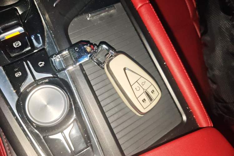 Used CHANGAN CS75 PLUS 2021 2.0T Automatic Pilot Version Vehicle Key