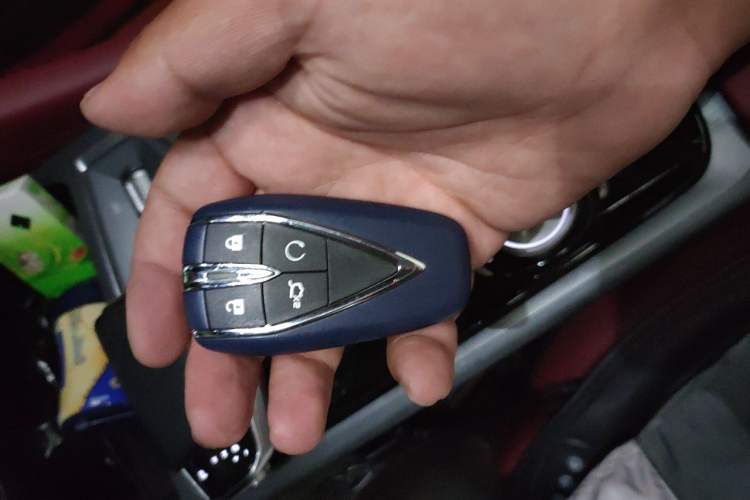 Used CHANGAN CS75 PLUS 2021 2.0T Automatic Pilot Version Vehicle Key