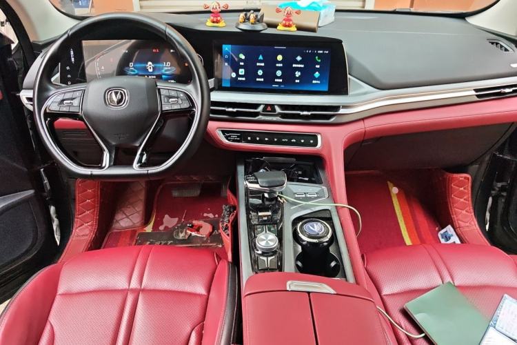 Used CHANGAN CS75 PLUS 2021 1.5T Automatic Luxury Version Center Console