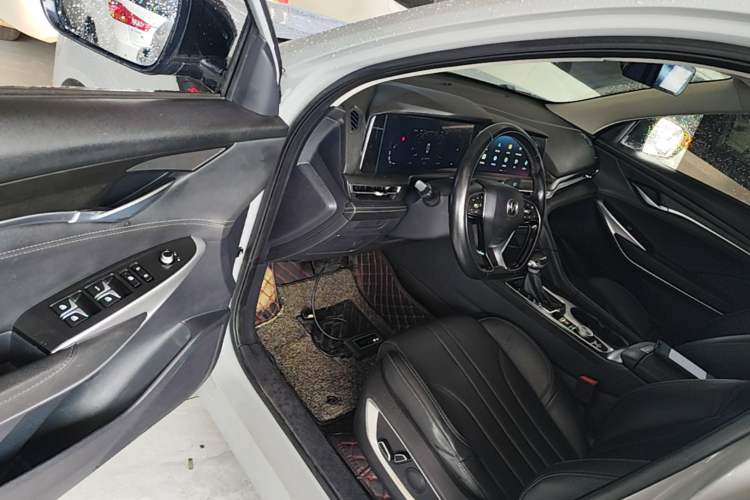 Used CHANGAN CS75 PLUS 2021 1.5T Automatic Luxury Version Driver Seat