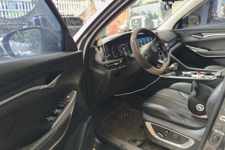 Used CHANGAN CS75 PLUS 2021 1.5T Automatic Luxury Version Driver Seat