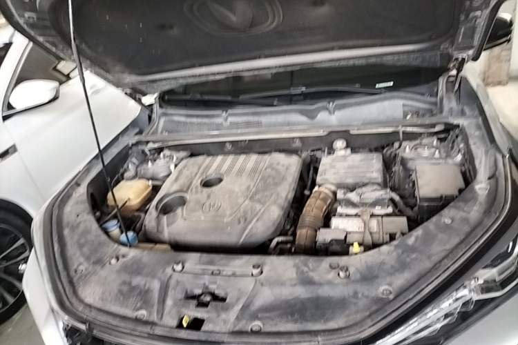Used CHANGAN CS75 PLUS 2021 1.5T Automatic Luxury Version Engine Bay