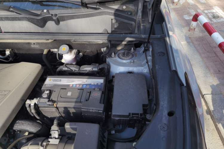 Used CHANGAN CS75 PLUS 2021 2.0T Automatic Pilot Version Engine Bay Left
