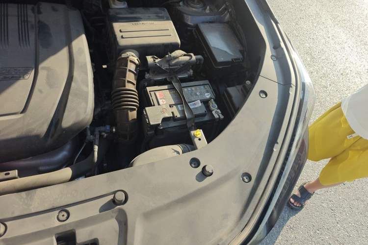 Used CHANGAN CS75 PLUS 2021 1.5T Automatic Luxury Version Engine Bay Left