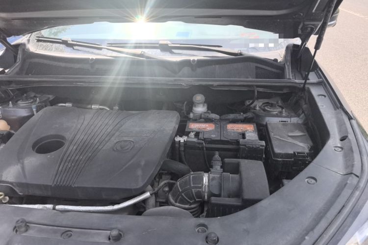 Used CHANGAN CS75 PLUS 2021 2.0T Automatic Flagship Edition Engine Bay Left