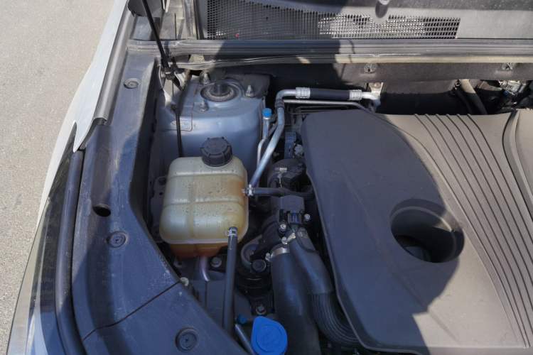 Used CHANGAN CS75 PLUS 2021 2.0T Automatic Pilot Version Engine Bay Right