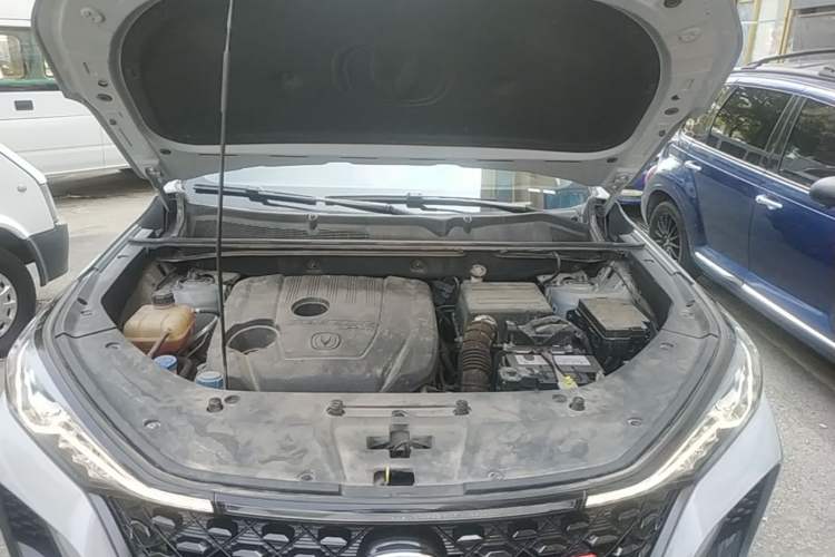 Used CHANGAN CS75 PLUS 2021 1.5T Automatic Luxury Version Engine Bay