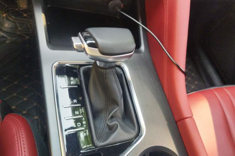 Used CHANGAN CS75 PLUS 2021 1.5T Automatic Luxury Version Gear Lever