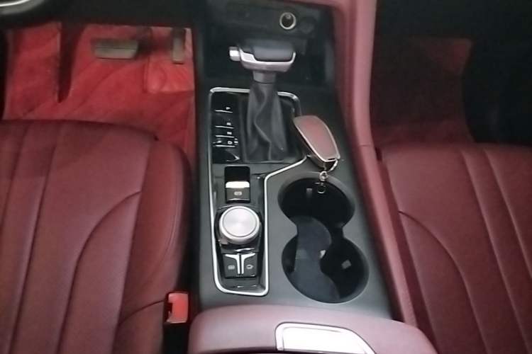 Used CHANGAN CS75 PLUS 2021 1.5T Automatic Luxury Version Gear Lever