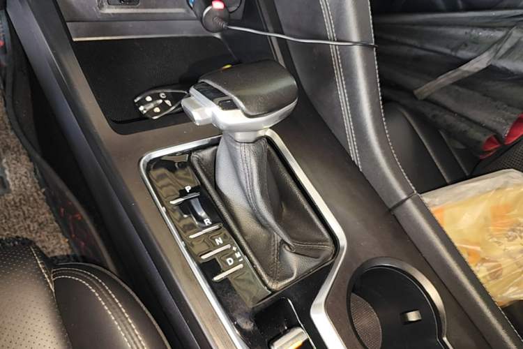 Used CHANGAN CS75 PLUS 2021 1.5T Automatic Luxury Version Gear Lever