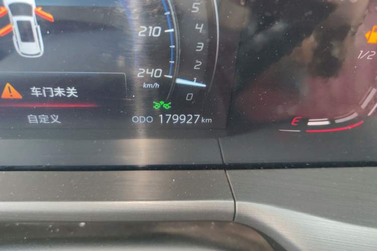 Used CHANGAN CS75 PLUS 2021 2.0T Automatic Pilot Version Odometer Close Up