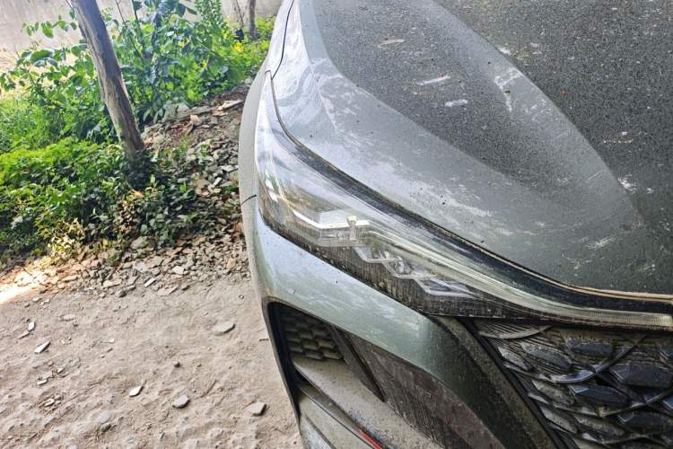 Used CHANGAN CS75 PLUS 2021 1.5T Automatic Luxury Version Right Front Headlight