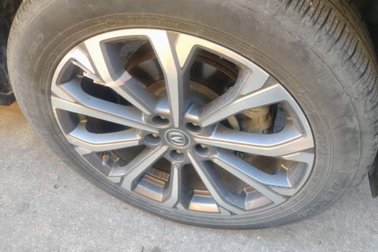 Used CHANGAN CS75 PLUS 2021 2.0T Automatic Pilot Version Right Front Wheel Hub