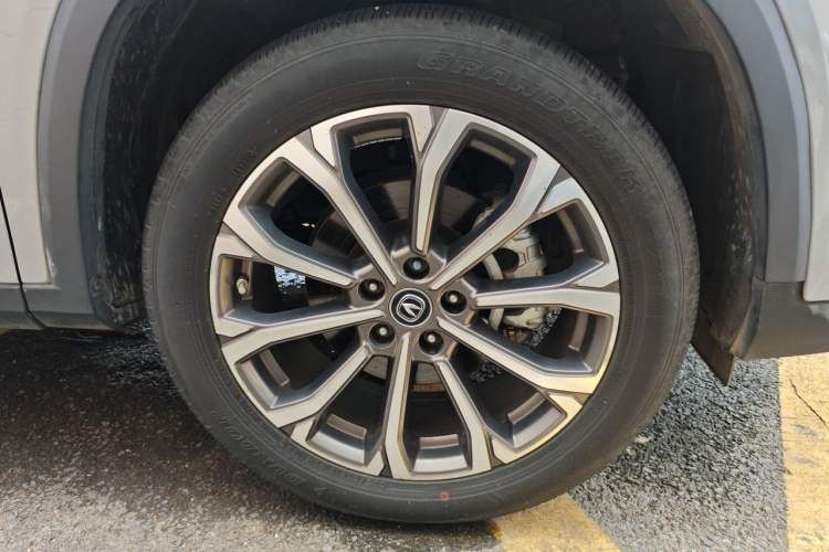 Used CHANGAN CS75 PLUS 2021 2.0T Automatic Pilot Version Right Front Wheel Hub