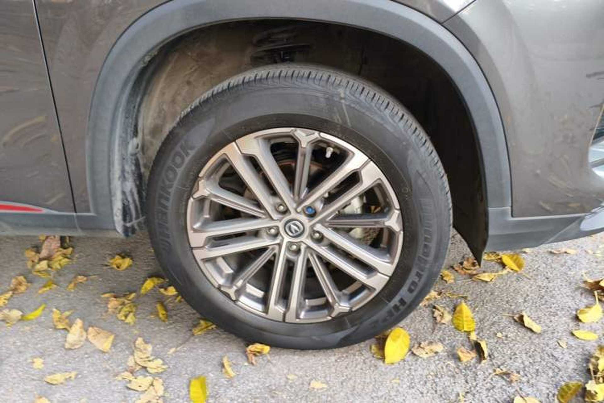 Used CHANGAN CS75 PLUS 2021 1.5T Automatic Prestige Model Right Front Wheel Hub