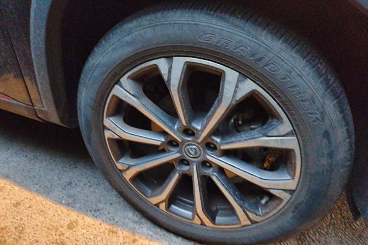 Used CHANGAN CS75 PLUS 2021 2.0T Automatic Flagship Edition Right Front Wheel Hub