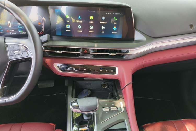 Used CHANGAN CS75 PLUS 2021 1.5T Automatic Prestige Model Audio And AC Panel