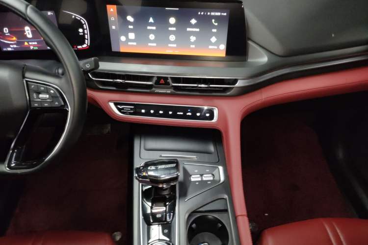 Used CHANGAN CS75 PLUS 2021 2.0T Automatic Pilot Version Audio And AC Panel