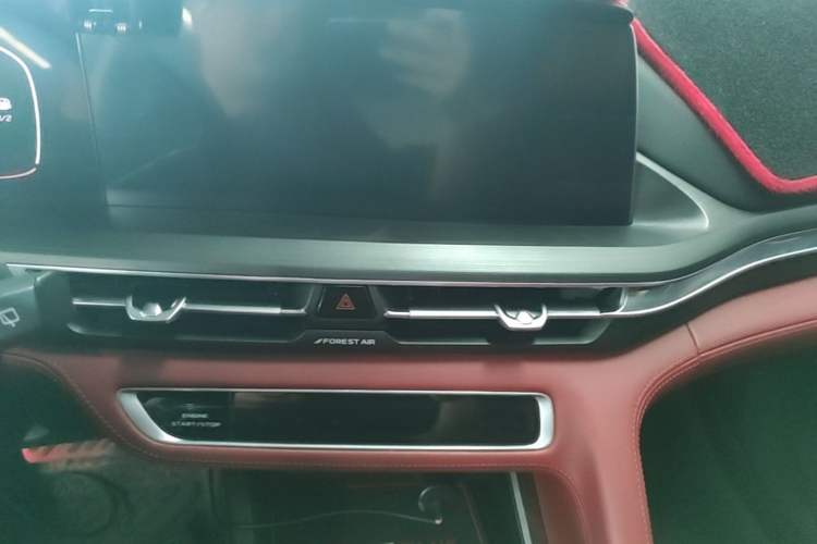 Used CHANGAN CS75 PLUS 2021 1.5T Automatic Luxury Version Audio And AC Panel
