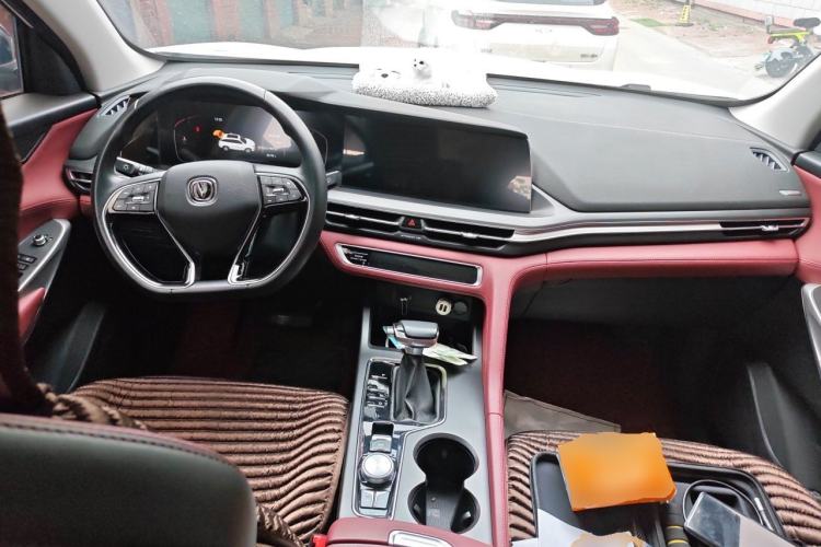 Used CHANGAN CS75 PLUS 2021 1.5T Automatic Luxury Version Center Console