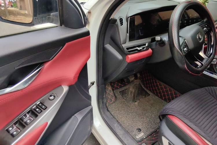 Used CHANGAN CS75 PLUS 2021 1.5T Automatic Luxury Version Driver Seat