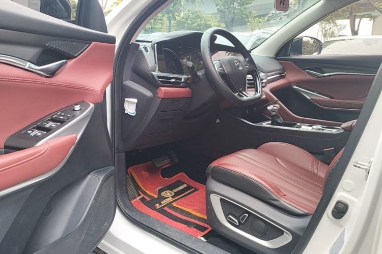 Used CHANGAN CS75 PLUS 2021 1.5T Automatic Luxury Version Driver Seat