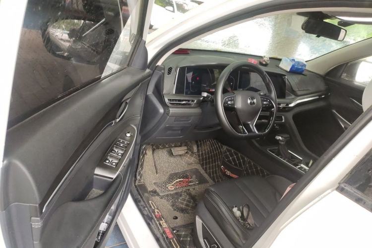 Used CHANGAN CS75 PLUS 2021 1.5T Automatic Luxury Version Driver Seat
