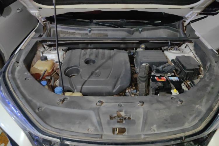 Used CHANGAN CS75 PLUS 2021 1.5T Automatic Luxury Version Engine Bay
