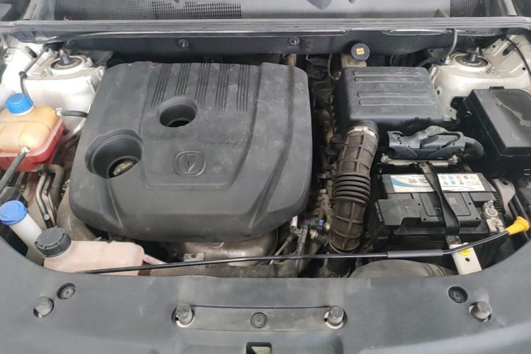 Used CHANGAN CS75 PLUS 2021 1.5T Automatic Luxury Version Engine Bay