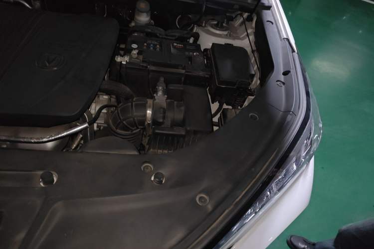 Used CHANGAN CS75 PLUS 2021 2.0T Automatic Pilot Version Engine Bay Left