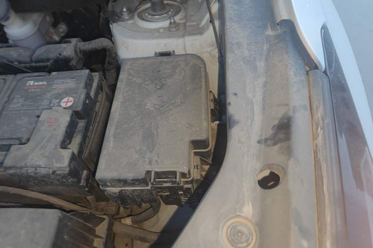 Used CHANGAN CS75 PLUS 2021 2.0T Automatic Flagship Edition Engine Bay Left