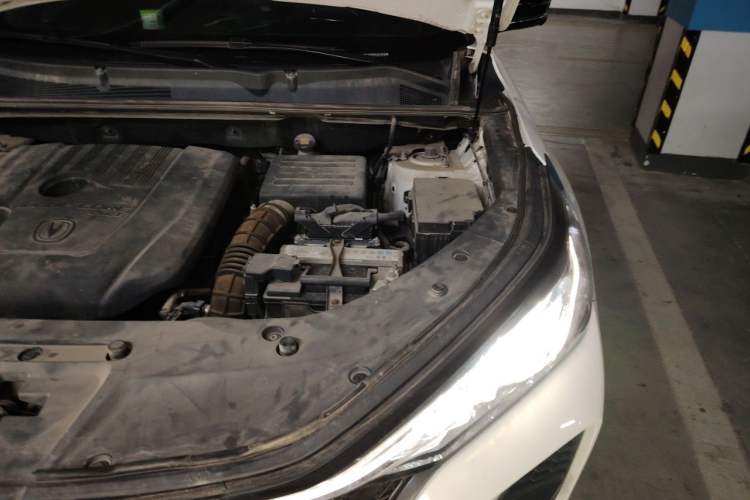 Used CHANGAN CS75 PLUS 2021 1.5T Automatic Prestige Model Engine Bay Left