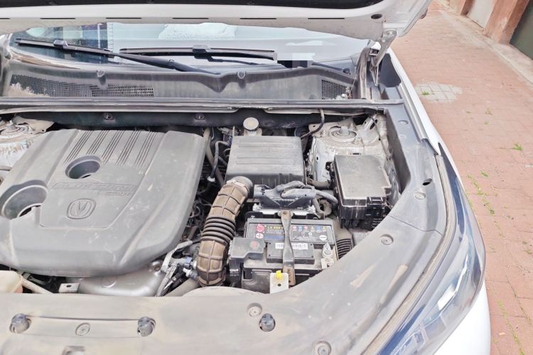 Used CHANGAN CS75 PLUS 2021 1.5T Automatic Luxury Version Engine Bay Left