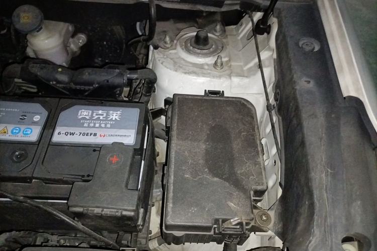 Used CHANGAN CS75 PLUS 2021 2.0T Automatic Pilot Version Engine Bay Left