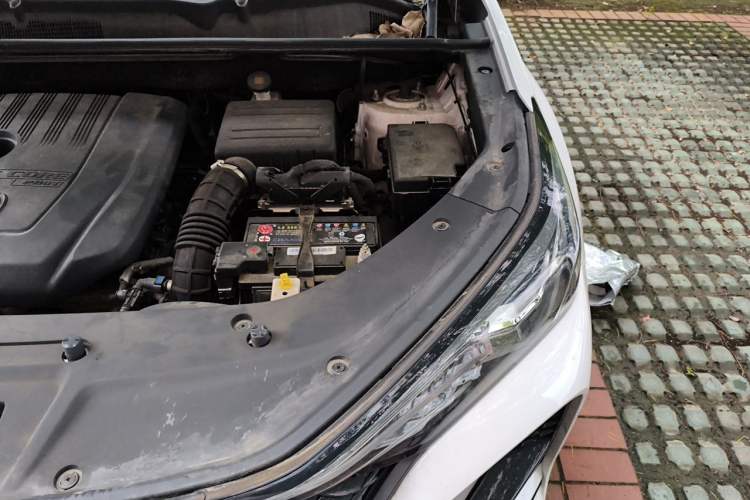 Used CHANGAN CS75 PLUS 2021 1.5T Automatic Luxury Version Engine Bay Left