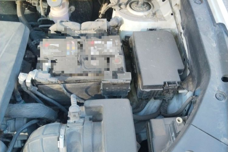 Used CHANGAN CS75 PLUS 2021 2.0T Automatic Flagship Edition Engine Bay Left