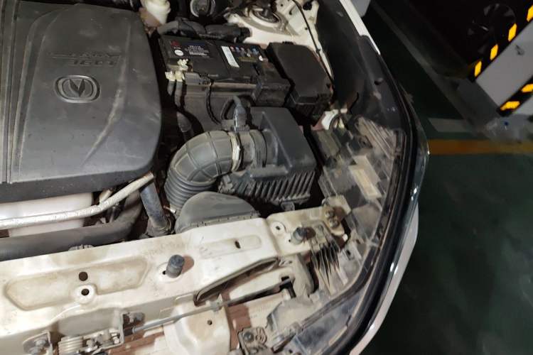 Used CHANGAN CS75 PLUS 2021 2.0T Automatic Flagship Edition Engine Bay Left
